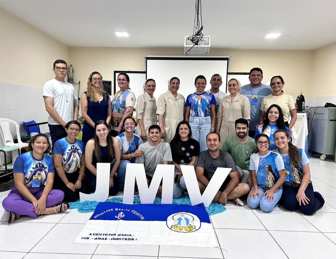 e8724f03 edb4 4003 b23f bcfbd011f9d8